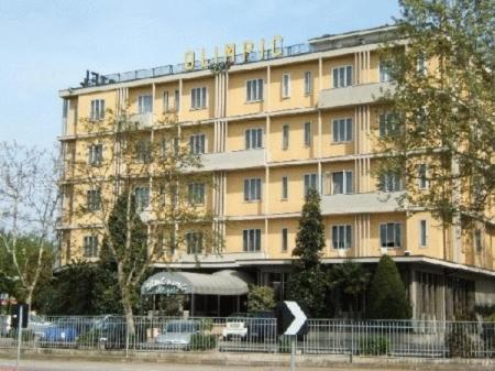 Hotel Olimpic Καστέλ Ματζιόρε Εξωτερικό φωτογραφία
